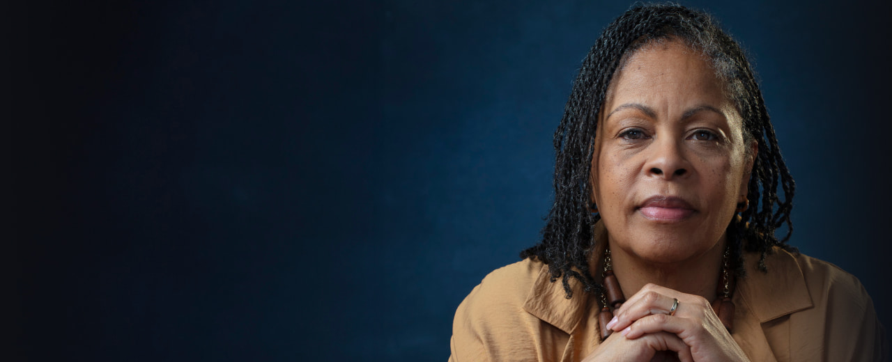 Headshot depicting a woman living with Alzheimer's disease Headshot depicting a woman living with Alzheimer's disease